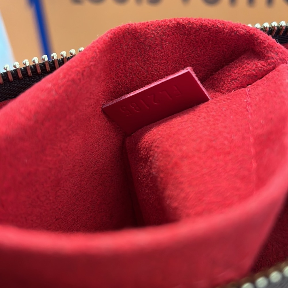 Louis Vuitton Damier Ebene Caissa MM - Picture 14 of 16